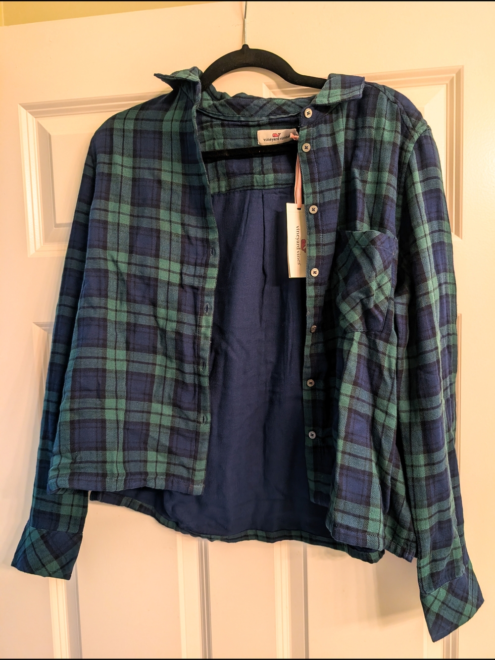 (NWT) Vineyard Vines Navy and Green Plaid Button-Up Shirt